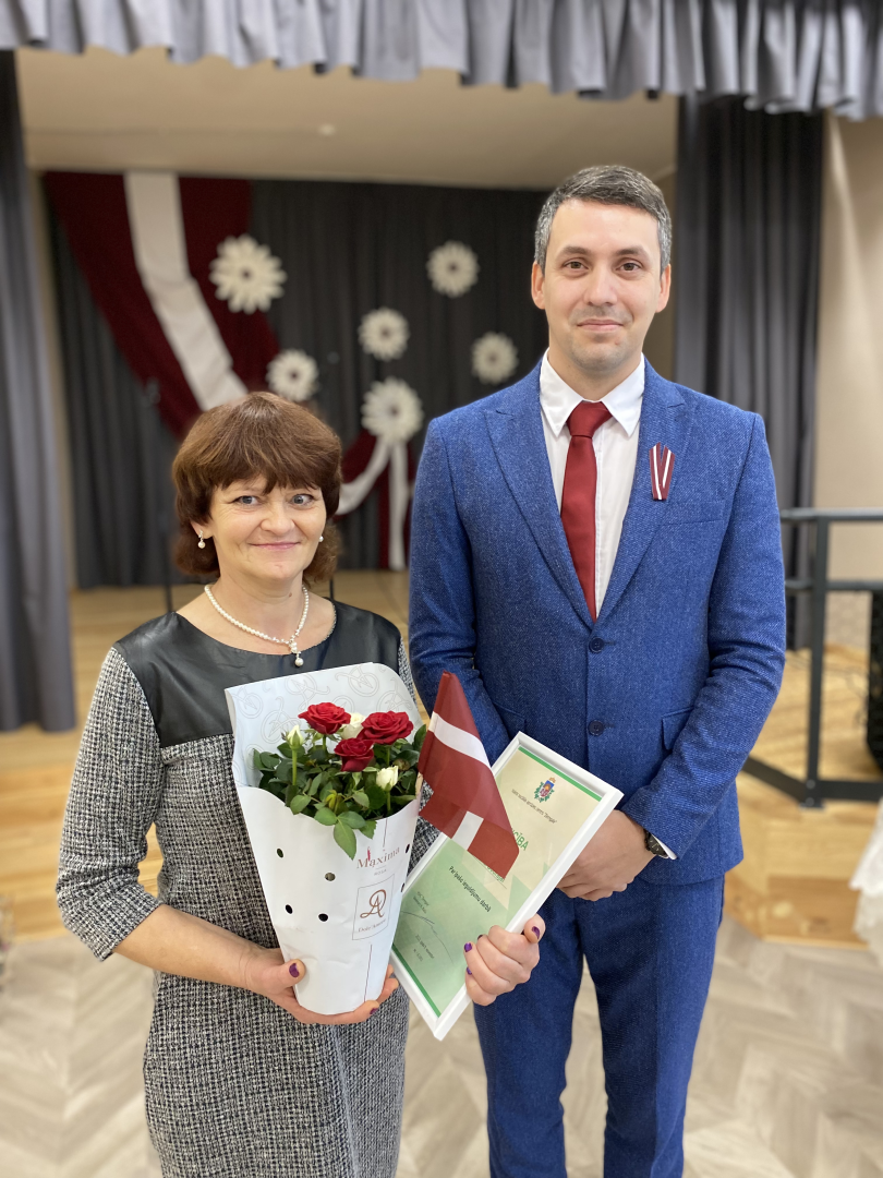 Direktors ar darbinieku