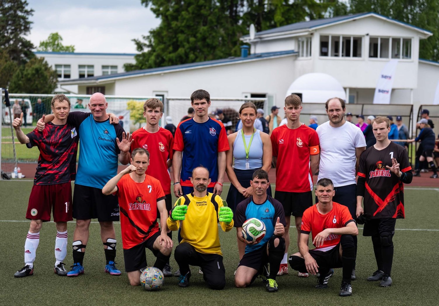 SeniCup dalībnieku zvaigžņu komanda