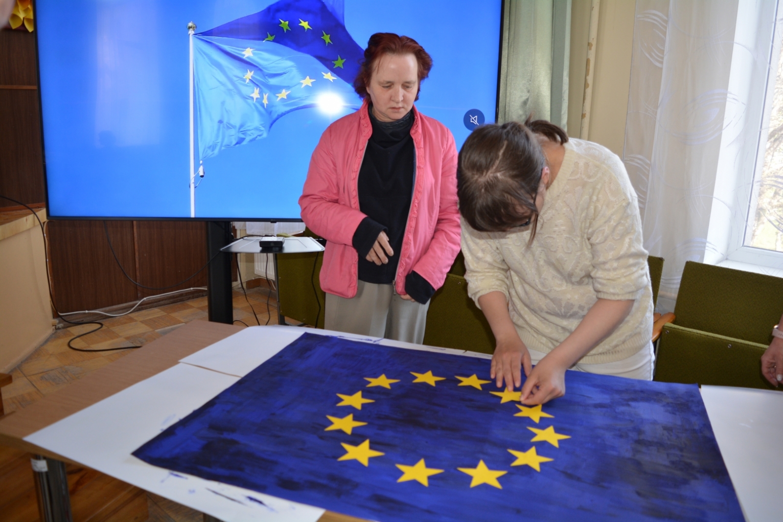 eiropas_savienibas_karoga_krasosana_4