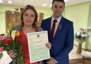 Direktors ar darbinieku