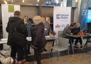 Interesenti pie VSAC "Zemgale" stenda