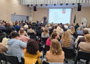Notiek konference