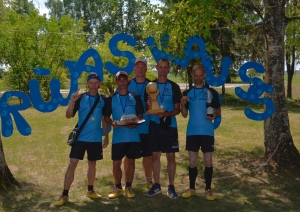 rujas_kauss_ziedklane_4