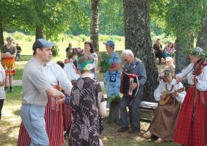vasaras_saulgriezi_2023_filiale_ropazi_8