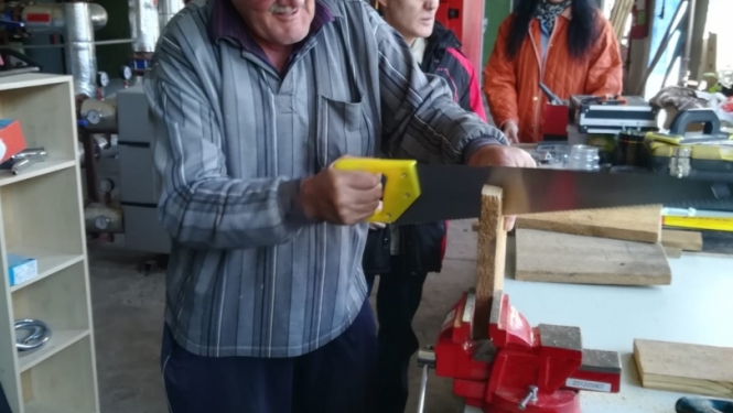 Darbs ar kokmateriāliem