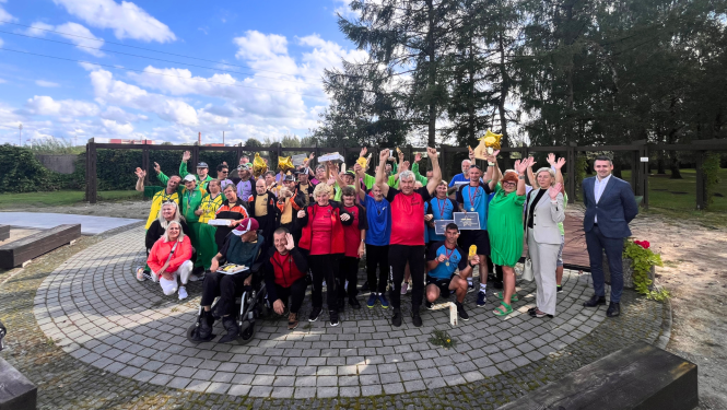 VSAC "Zemgale" filiāļu komandu dalība VSIA "Ģintermuiža" VSAC “Zemgale” filiāļu pārstāvētās komandas piedalījās VSIA “Slimnīca Ģintermuiža” Ilgstošās sociālās aprūpes un sociālās rehabilitācijas nodaļas organizētajās sporta spēlēs.organizētajās sporta spēlēs.