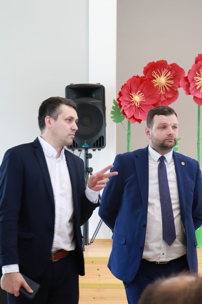Direktors sarunājas ar labklājības ministru
