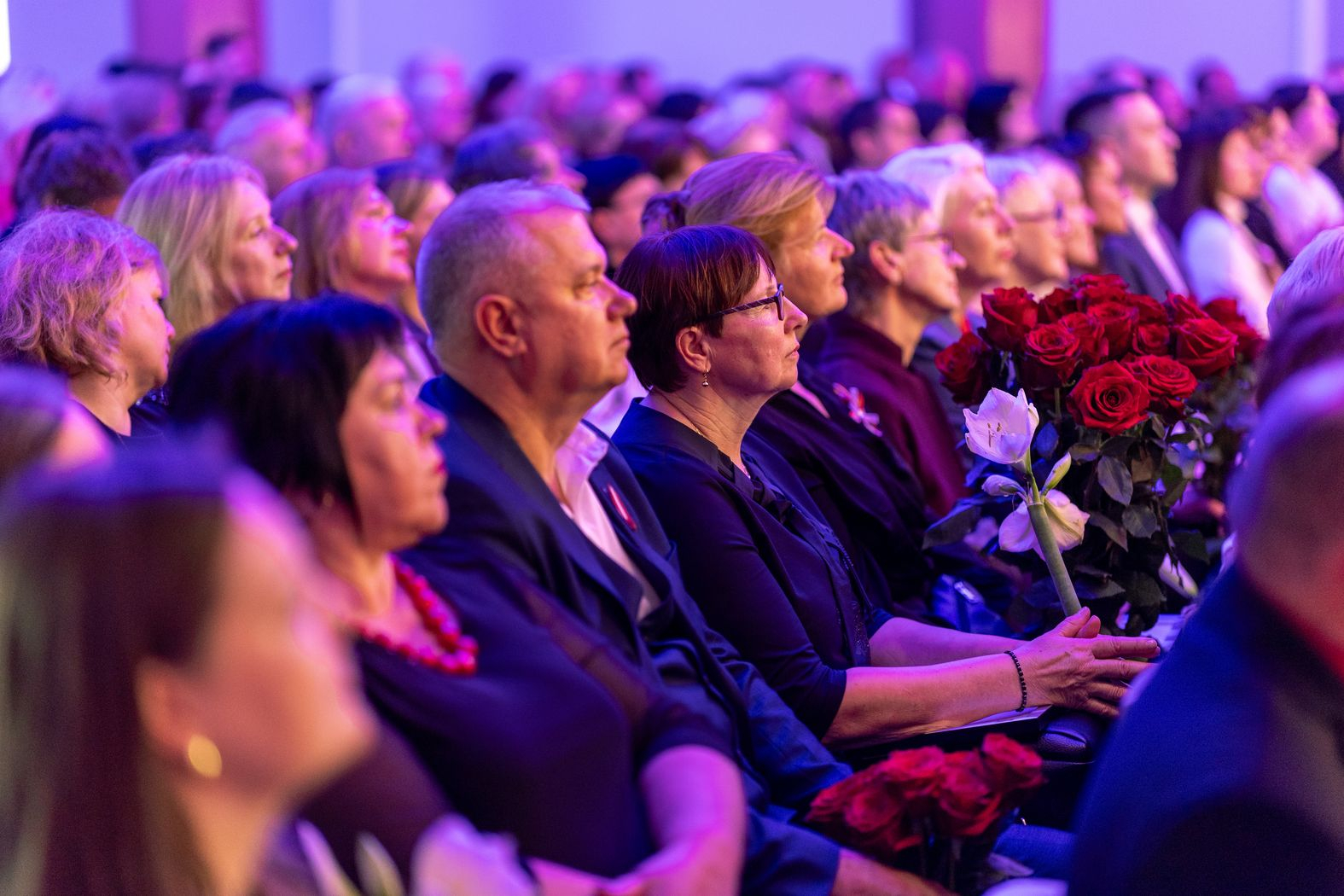 Skatītāju rindās VSAC zemgale darbinieki