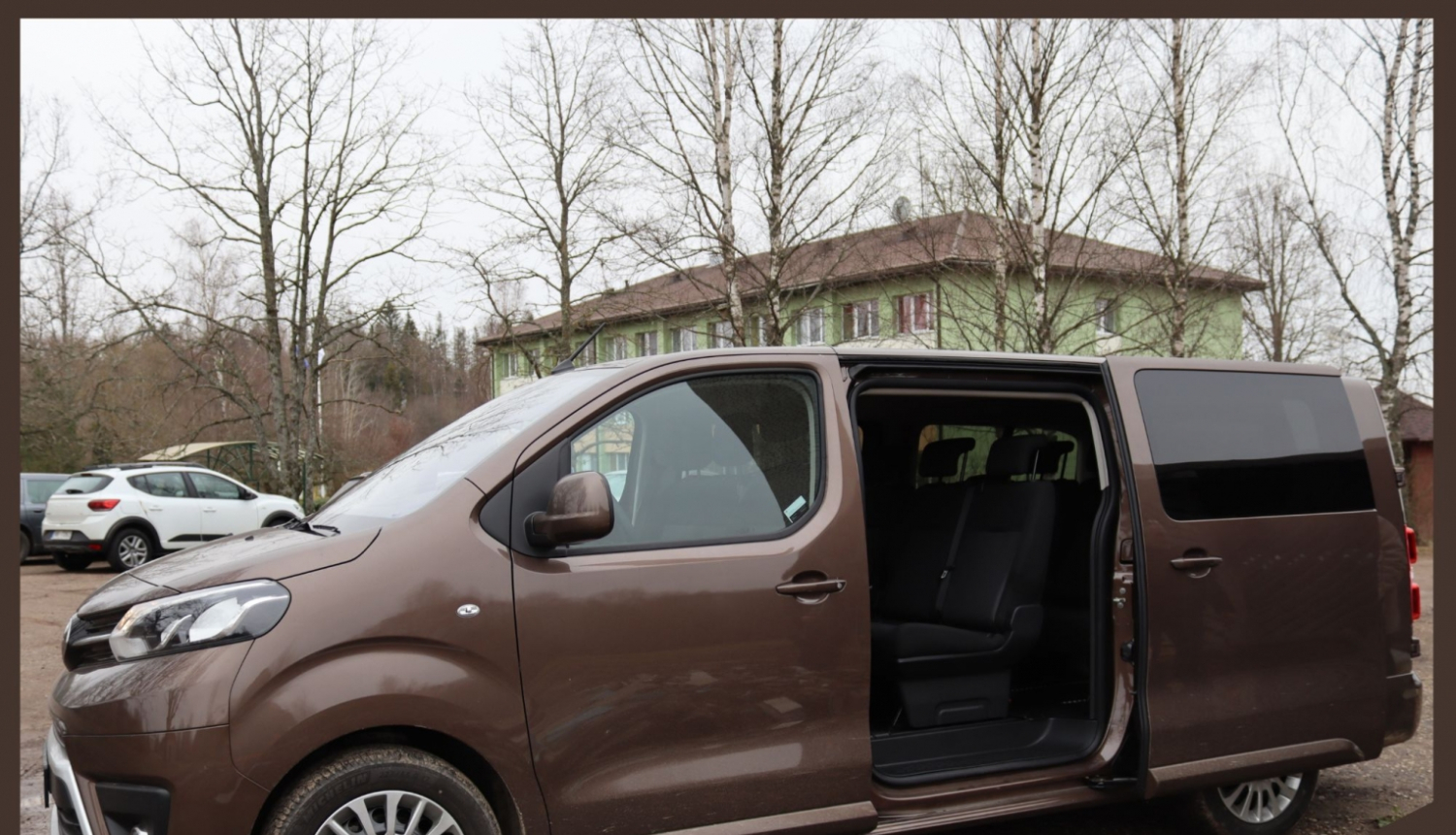 Attēlā transportlīdzeklis Toyota Proace Verso